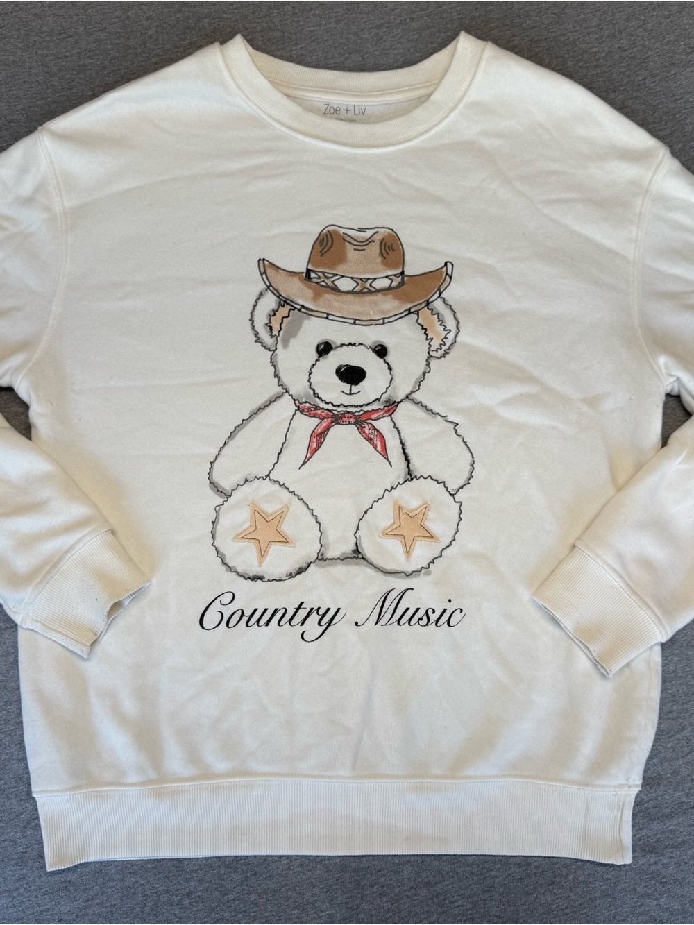 Zoe + Liv Cream Bear Graphic Crewneck Sweatshirt with Brown Cowboy Hat